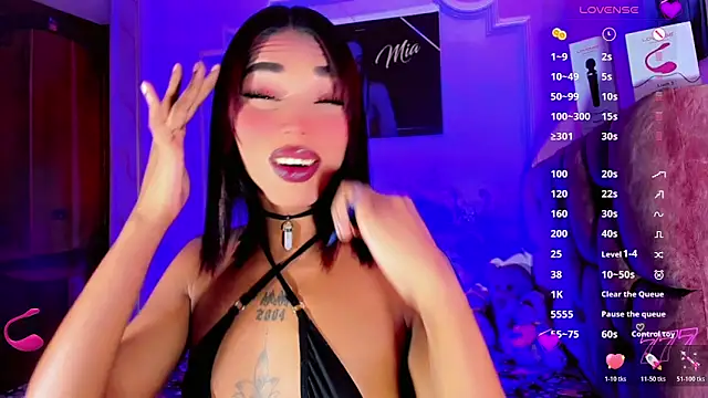 Snapshot of LADY-HOT-SEXY- chatting on 06-09-26, 09:48 LADY-HOT-SEXY- online show from 06-09-26, 09:48