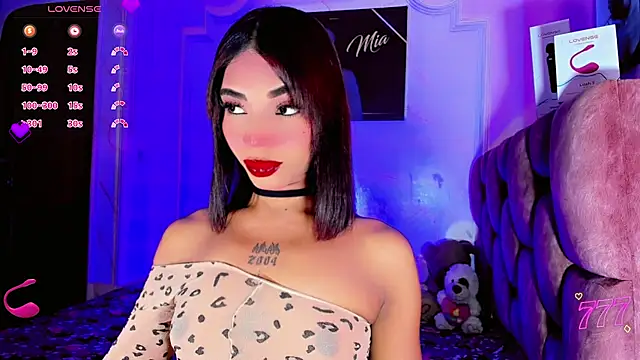 Snapshot of LADY-HOT-SEXY- chatting on 06-11-26, 02:53 LADY-HOT-SEXY- online show from 06-11-26, 02:53