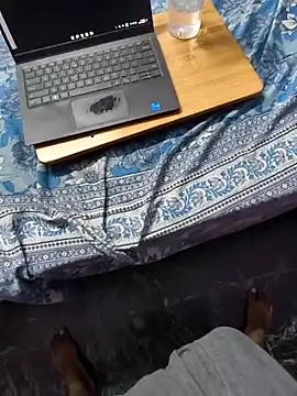 tamilnomad69 online show from 10-27-25, 11:25