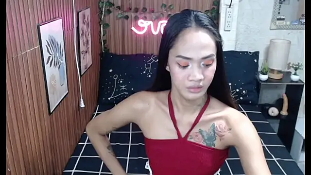 XTsYassyHot69X online show from 07-09-26, 06:45