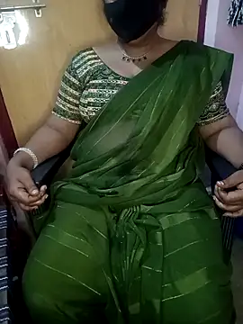 Jessi 25 online show from 05-06-26, 06:13