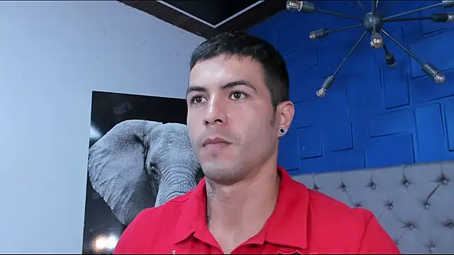 Snapshot of andres-clark92 chatting on 09-19-25, 05:46 andres-clark92 online show from 09-19-25, 05:46