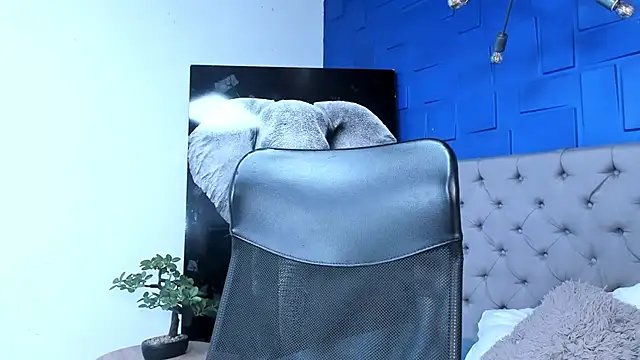 andres-clark92 online show from 10-04-25, 05:44