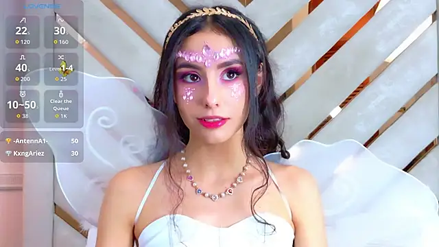 Sarah-Grace online show from 10-31-25, 02:56