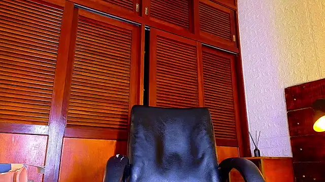 ALANNFERRER online show from 10-27-25, 02:21