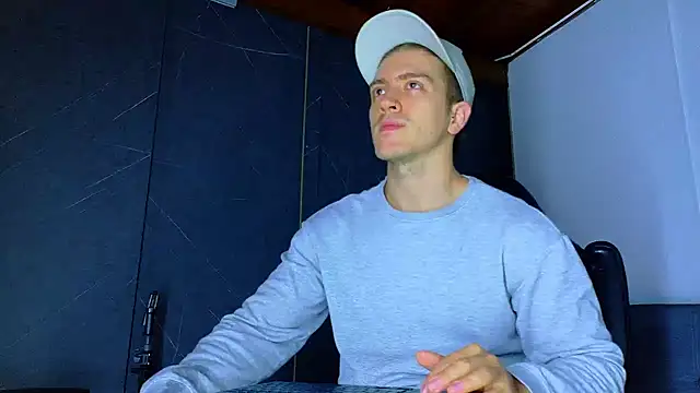 Snapshot of ALANNFERRER chatting on 02-23-26, 10:12 ALANNFERRER online show from 02-23-26, 10:12