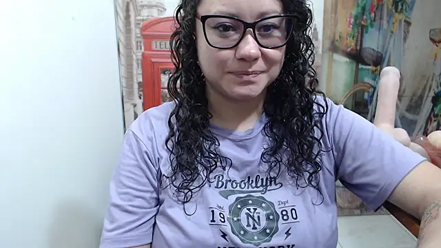 greeneyes nurse online show from 10-21-25, 07:14