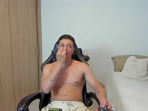 broly becker online show from 11-12-25, 02:34