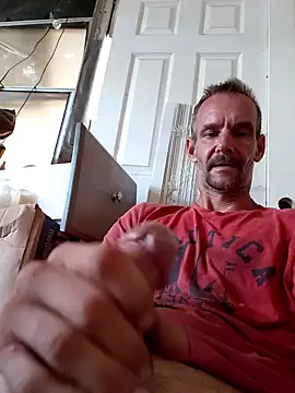 Snapshot of Hungwell1515 chatting on 09-15-25, 12:38 Hungwell1515 online show from 09-15-25, 12:38