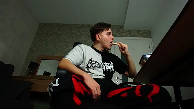 Snapshot of FelixStarkk chatting on 11-03-25, 05:09 FelixStarkk online show from 11-03-25, 05:09