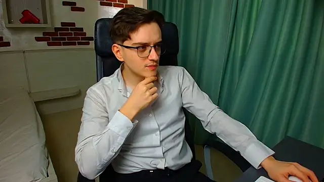 FelixStarkk online show from 04-20-26, 04:37