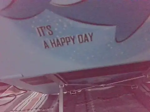 Snapshot of Zuuumon chatting on 10-11-25, 03:10 Zuuumon online show from 10-11-25, 03:10