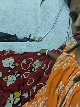 Snapshot of Hot-Riya001 chatting on 05-31-26, 08:10 Hot-Riya001 online show from 05-31-26, 08:10