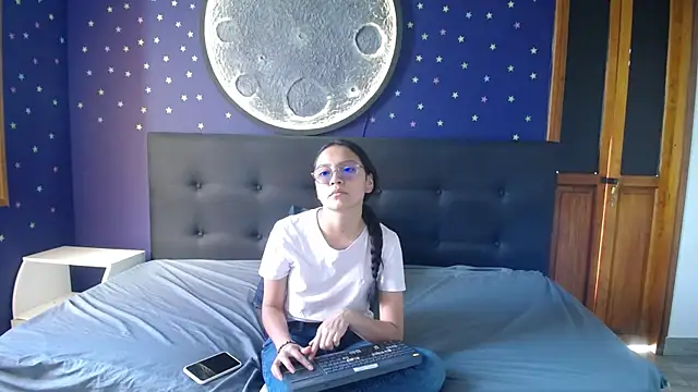 katalina07 1 online show from 11-04-25, 12:59