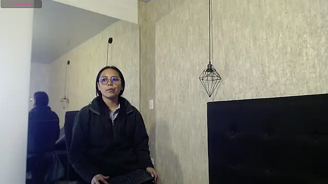 katalina07 1 online show from 11-19-25, 01:33