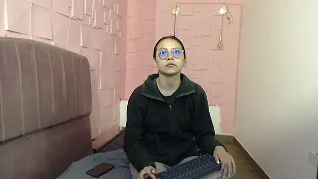 katalina07 1 online show from 12-05-25, 02:36