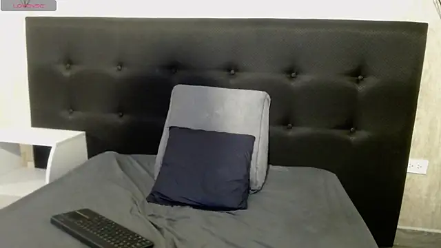 katalina07 1 online show from 12-13-25, 07:53