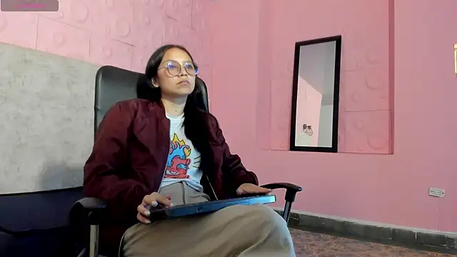 katalina07 1 online show from 04-30-26, 02:34