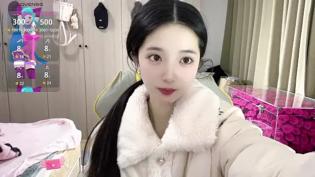 Snapshot of OiOi-666 chatting on 02-14-26, 12:51 OiOi-666 online show from 02-14-26, 12:51