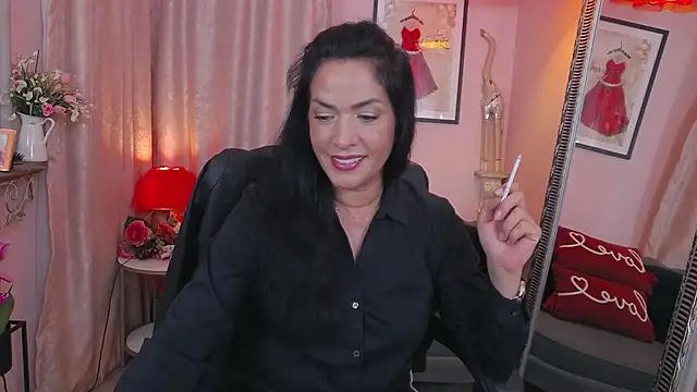 Snapshot of MyLovOne chatting on 10-06-25, 10:34 MyLovOne online show from 10-06-25, 10:34