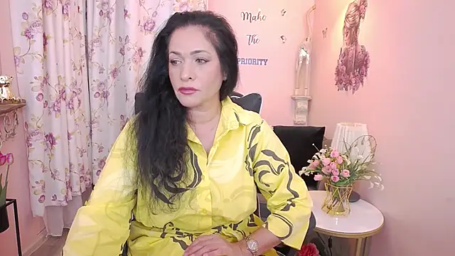 MyLovOne online show from 06-16-26, 10:40
