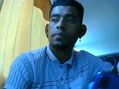 Snapshot of Negritohot2828 chatting on 04-21-26, 09:39 Negritohot2828 online show from 04-21-26, 09:39