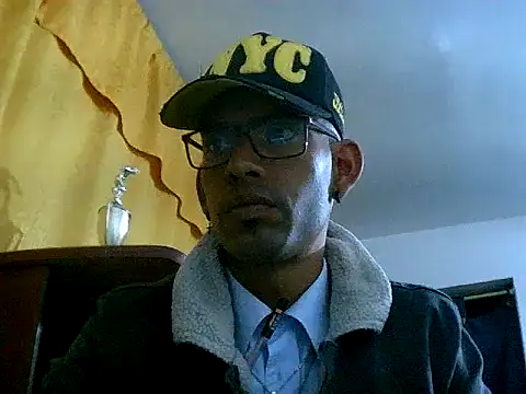 Snapshot of Negritohot2828 chatting on 05-03-26, 12:05 Negritohot2828 online show from 05-03-26, 12:05