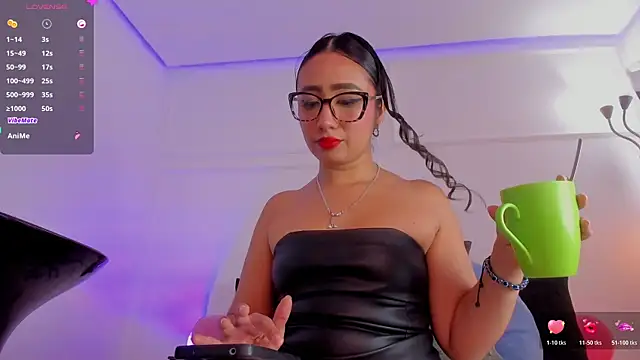 eva rain  online show from 05-01-26, 04:33