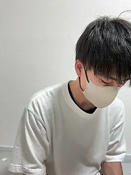 Snapshot of otouhu76 chatting on 06-16-26, 04:04 otouhu76 online show from 06-16-26, 04:04