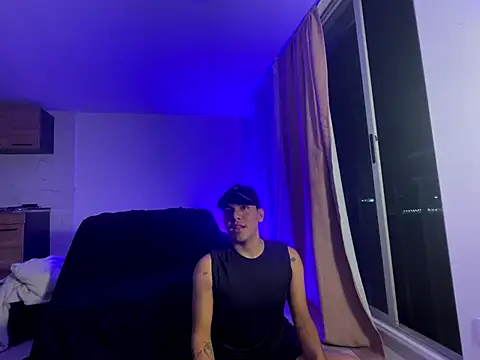 Axel Hunter online show from 10-08-25, 04:43