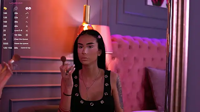 KimNatty online show from 05-19-26, 07:04