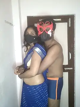 Snapshot of 00USER chatting on 12-20-25, 02:24 00USER online show from 12-20-25, 02:24