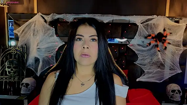 Snapshot of Aniajoness_ chatting on 10-16-25, 01:28 Aniajoness online show from 10-16-25, 01:28