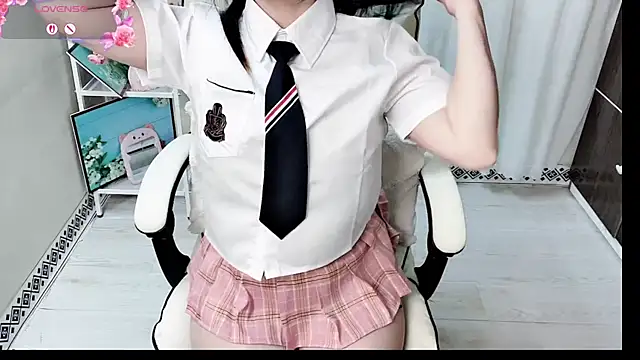 phuongnhi  online show from 07-20-26, 12:29