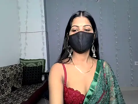 Snapshot of Meri_Cutie_Pie chatting on 09-15-25, 07:30 Meri Cutie Pie online show from 09-15-25, 07:30