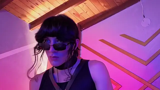 devils cry online show from 09-20-25, 03:40