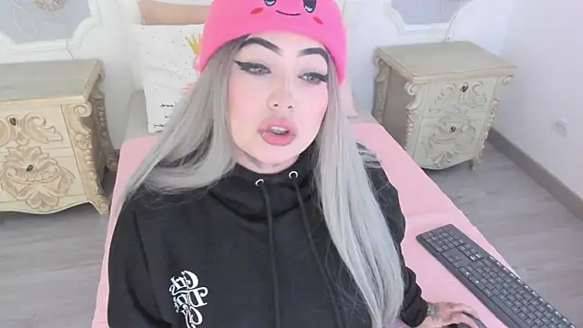 MeganStar   online show from 01-16-26, 11:47