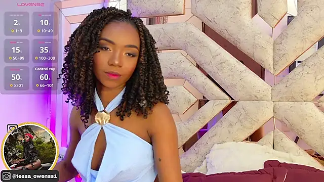 Snapshot of Tessa_Owenss chatting on 11-14-25, 10:07 Tessa Owenss online show from 11-14-25, 10:07