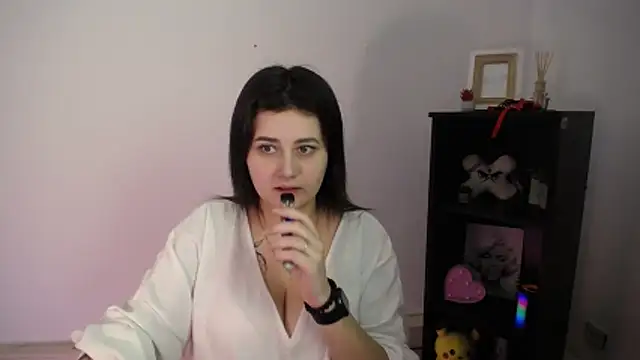 Katrin kiss  online show from 12-01-25, 02:11