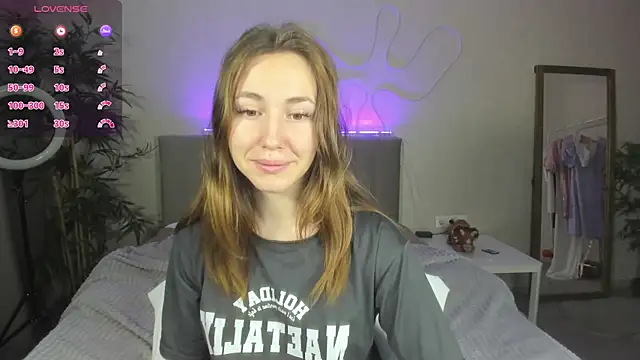 Luna G0ld online show from 09-27-25, 11:54