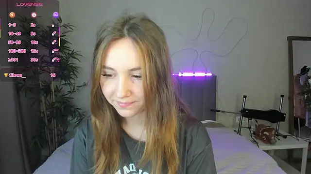 Luna G0ld online show from 10-15-25, 12:11