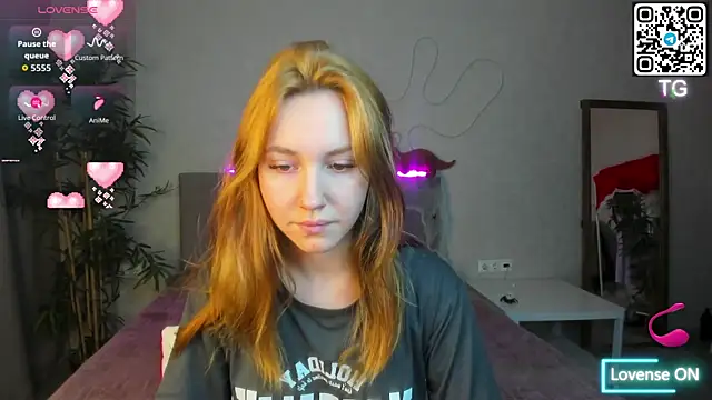 Luna G0ld online show from 10-30-25, 12:01