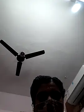 Tamil-Meenu12 online show from 11-26-25, 06:14