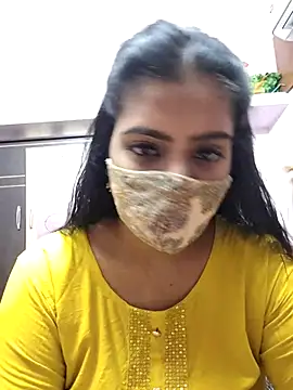 Tamil-Meenu12 online show from 04-07-26, 08:04