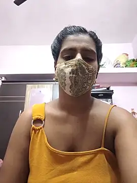 Tamil-Meenu12 online show from 06-18-26, 04:46