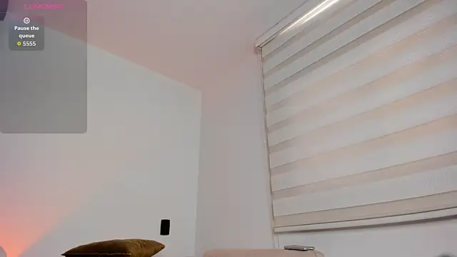arianna 000 online show from 05-08-26, 12:43