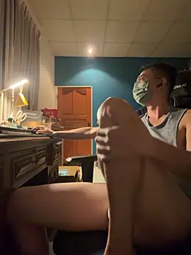 Snapshot of Rmangotw chatting on 10-07-25, 12:57 Rmangotw online show from 10-07-25, 12:57