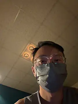 Snapshot of Rmangotw chatting on 10-09-25, 05:22 Rmangotw online show from 10-09-25, 05:22