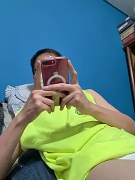 Snapshot of Rmangotw chatting on 03-26-26, 04:12 Rmangotw online show from 03-26-26, 04:12