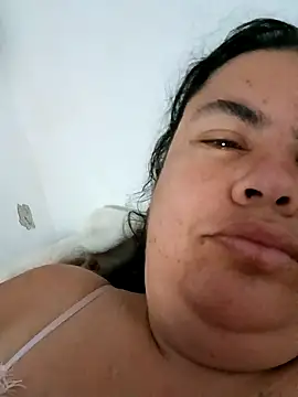 yaneth  online show from 09-11-25, 10:48